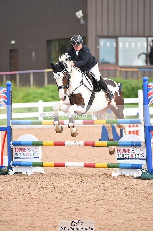 230902A-122816-01025 - Cls 9 1.10m Amateur Quali