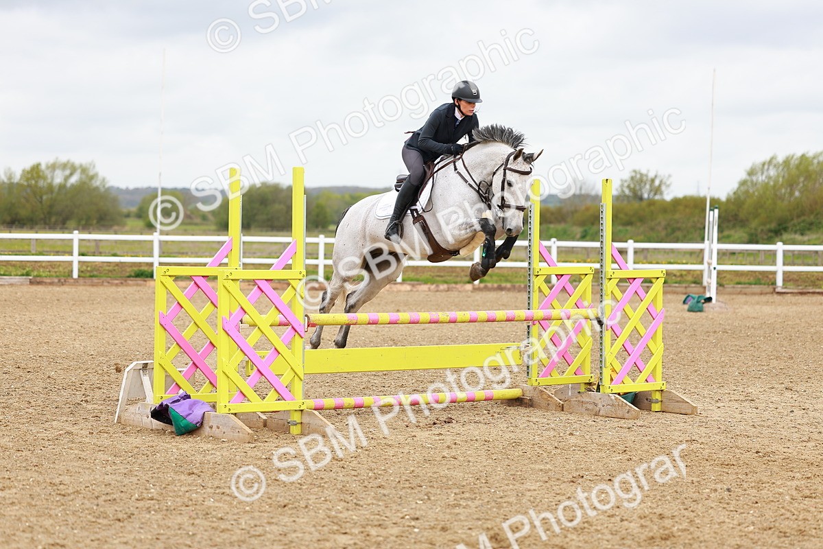 SBM_001988 - class 8 - Senior British Novice - 90cm