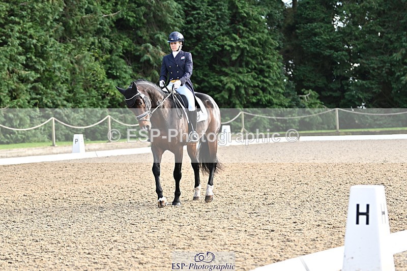 241023-155937-00826 - 012-Mollie.Summerland-SKITTEL.D'EKWI