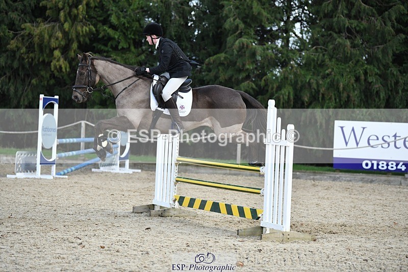 240204-133655-01543 - Cls 3 90cm Start to 12.40 CW