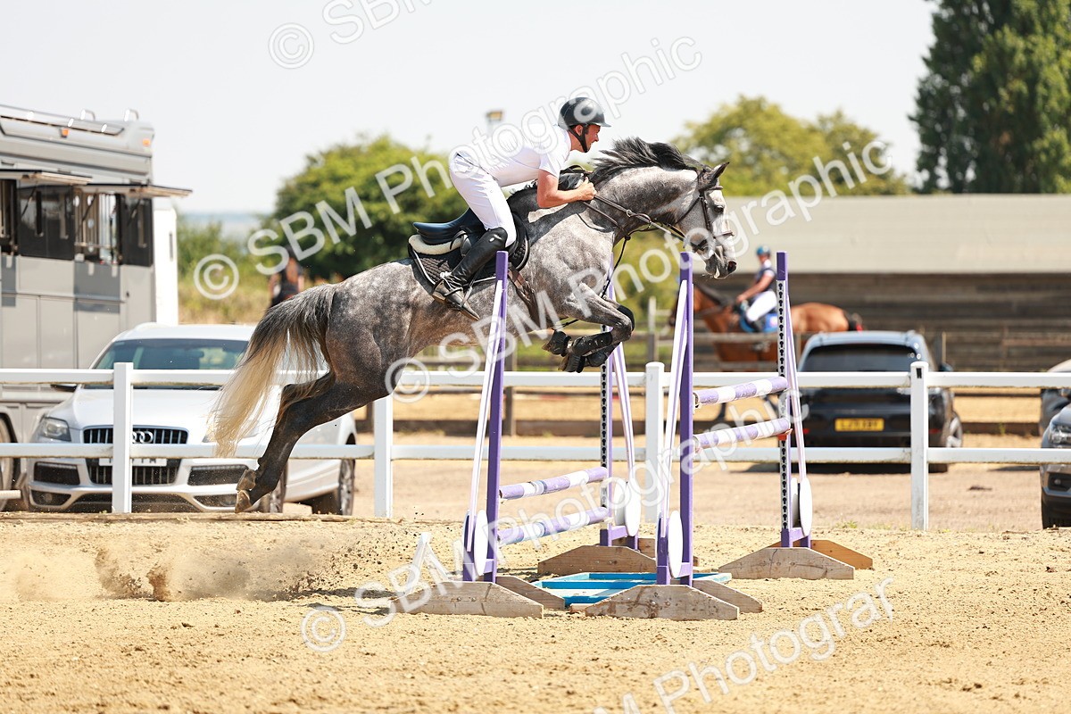 SBM_002066 - Class 5 - Senior Foxhunter - 1.20m
