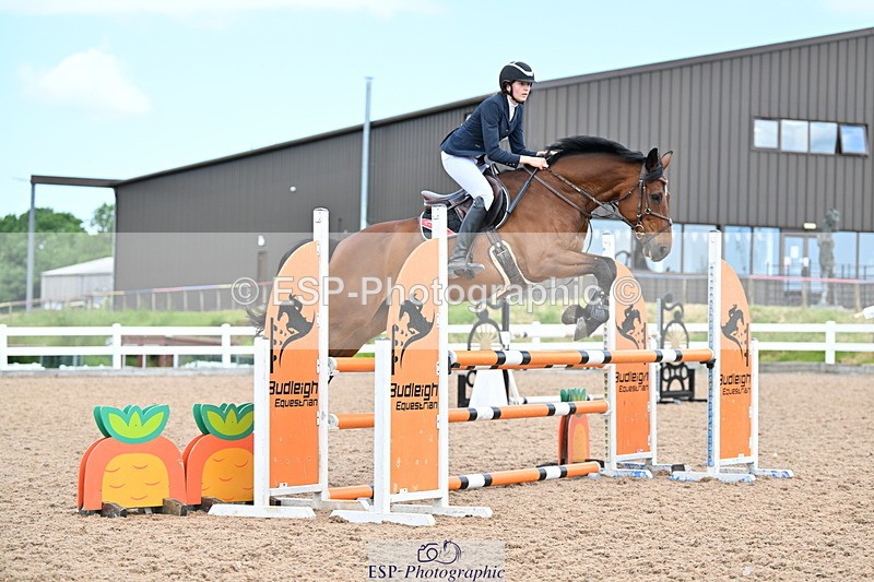 240605A-125312-00422 - Cls 3 Snr 1.05m Open