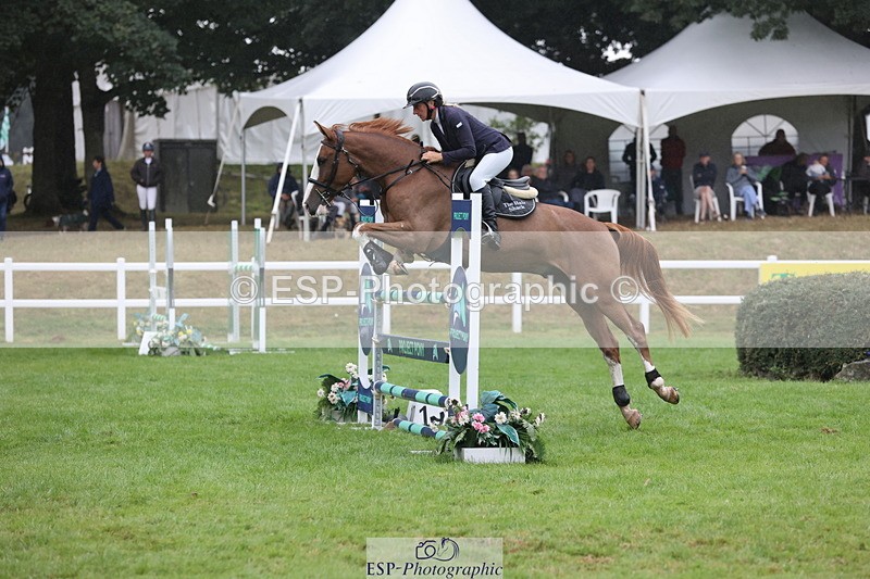 250830A-131117-06588 - Cls 16 Snr Newcomers and 1.10m Open