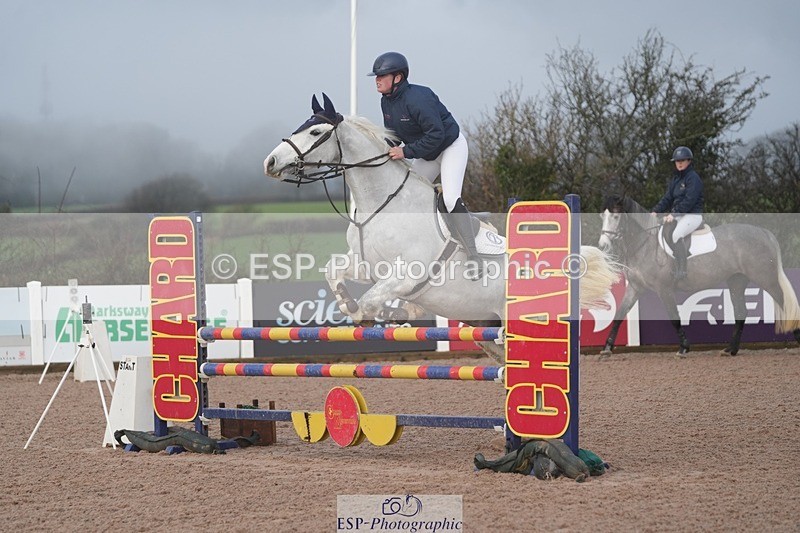 260201-102254-03060 - Cls 16 British Novice and 90cm