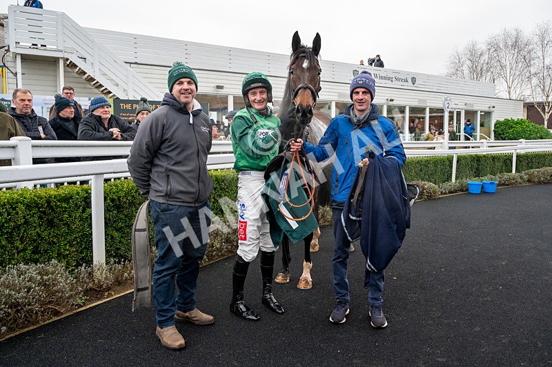 110124-Race 1-Brucio-5308 - Race 1