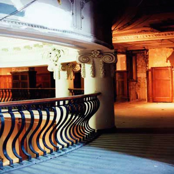 INTERIOR - INTERIOR 1997