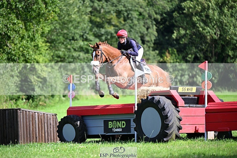 240803-161759-09471 - 280-Rosie_Bradley-Hole-FISHKHOV