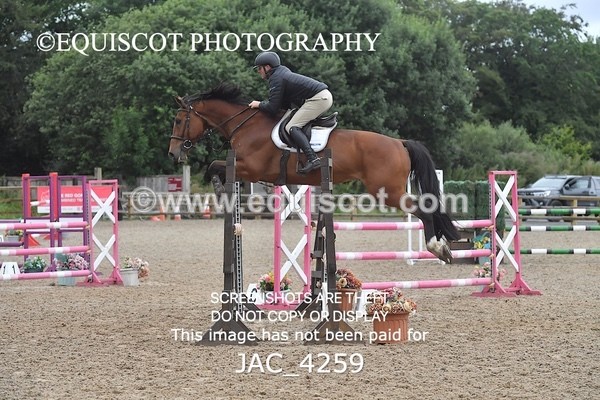 JAC_4259 - CLASS 6 Senior Newcomers/ 1.10m Open