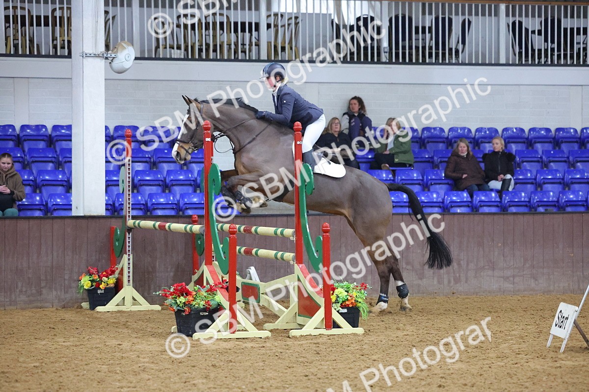 SBM_001906 - Class 15 - Senior Newcomers - First Round (1.10m)