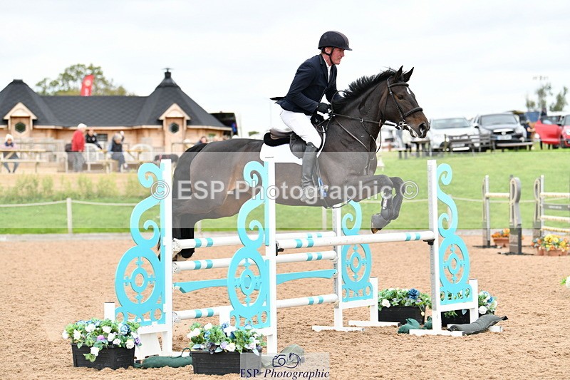 240915A-123403-09918 - Cls 27 Snr 1.05m & 1.10m GP