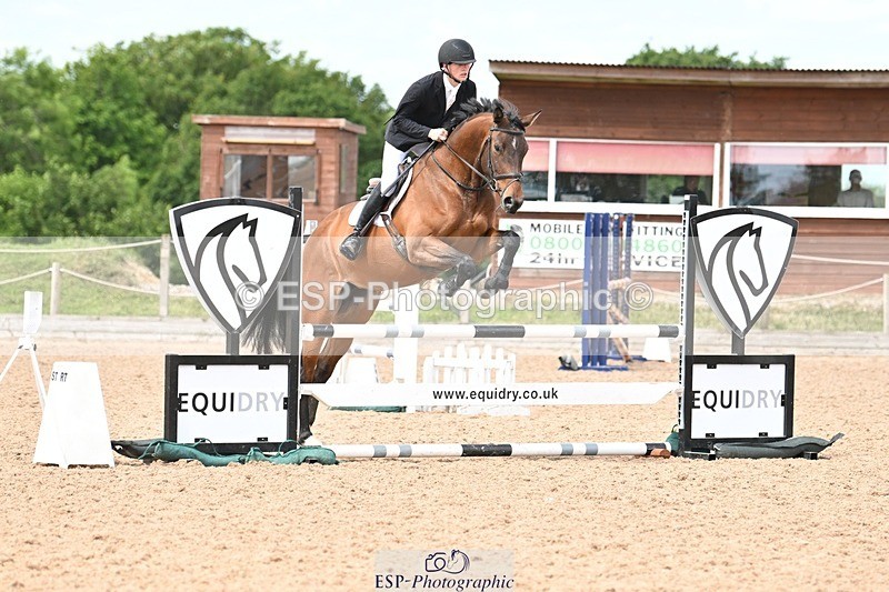 250611-111844-00355 - Cls 2 Snr Discovery & 1m Open