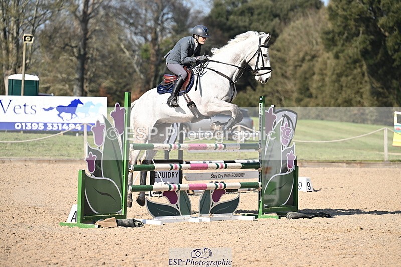 260321A-145441-01009 - 6 Foxhunter 1m 20 Open
