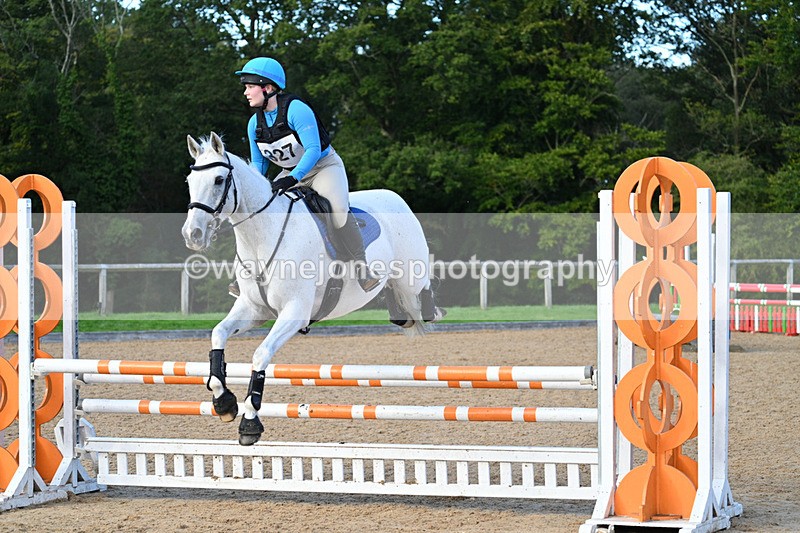 WJ7_6242 - Time 16:55 to 17:11