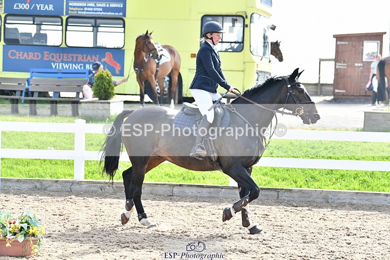 240511A-100834-11443 - Cls 28 95cm National Am Quali