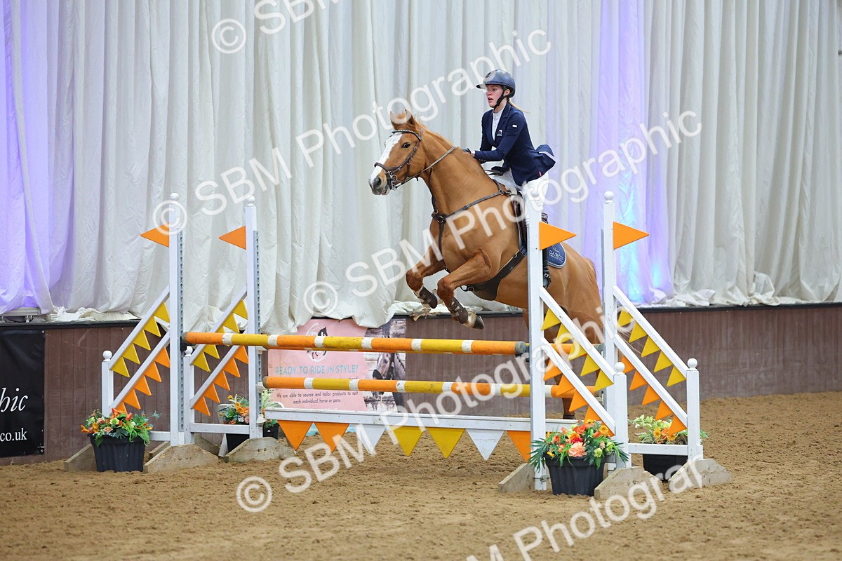 SBM_010150 - Class 21 - Nupafeed Supplements Senior Discovery/ 1m Open - First Round (1.00m)