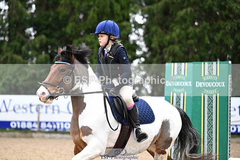 260222A-094213-00196 - 40cm Lead Rein and Assisted