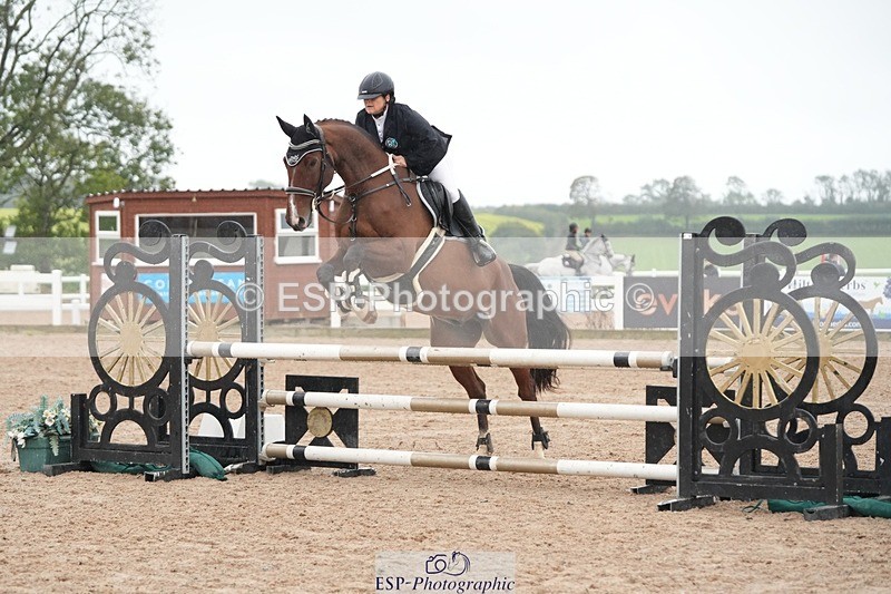 251003-120647-00837 - Cls 8 95cm Amateur Qualifier