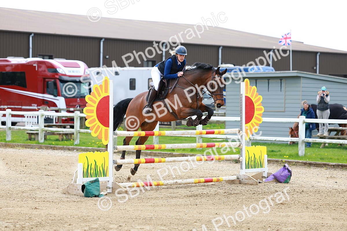 SBM_002274 - Class 10 - Senior Newcomers - 1.10m
