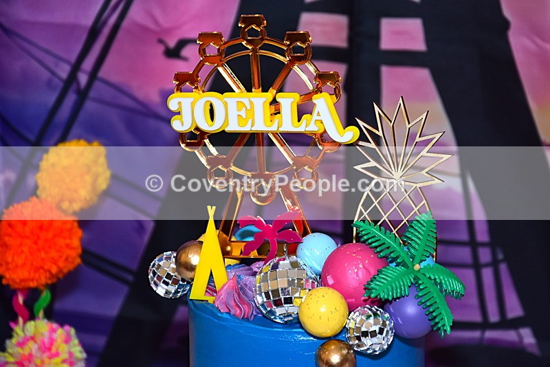CON-304 - Joey and Ella