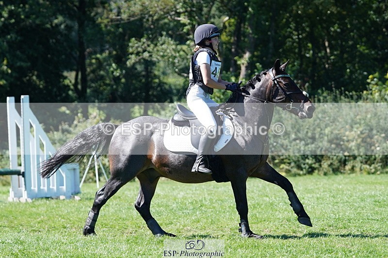 240811A-154432-06057 - 452-