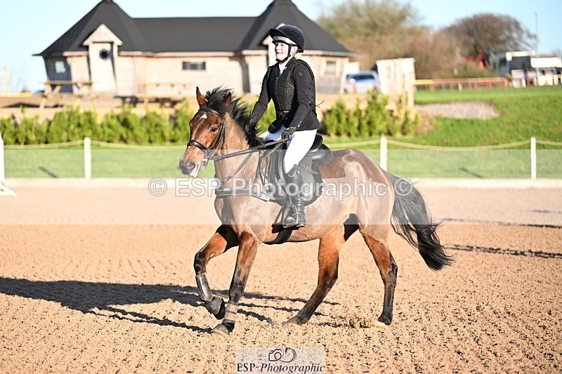 251130-100237-01261 - Cls 18 50cm Clear Round