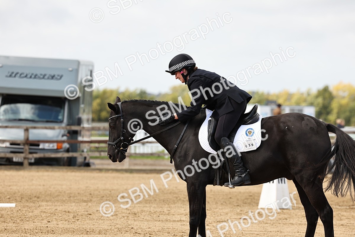 SBM_001123 - Class 46 - Novice 1 Combined Training