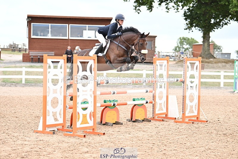 250820B-135823-00842 - Cls 6 Foxhunter and 1.20m Open