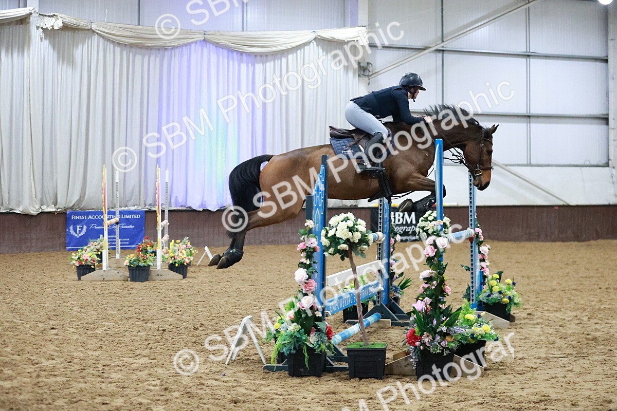 SBM_004632 - Class 17 - Senior Newcomers - 1.10m