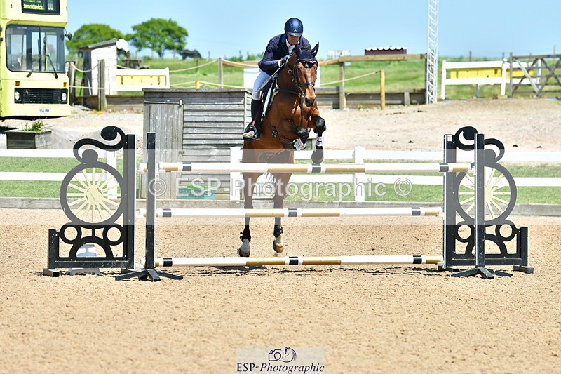 230524A-143134-00749 - Cls 6 National 1.30m Open