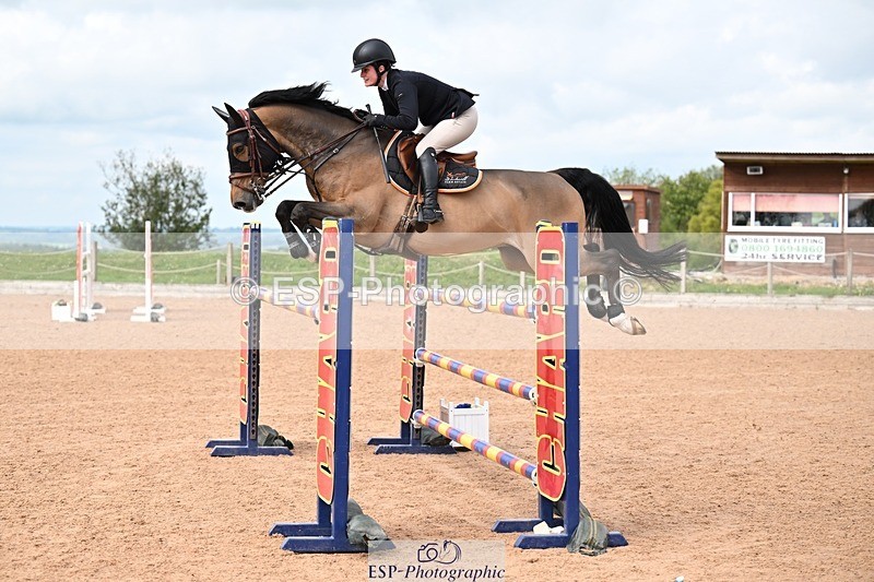 260507-102523-01505 - Cls 1 Snr Foxhunter