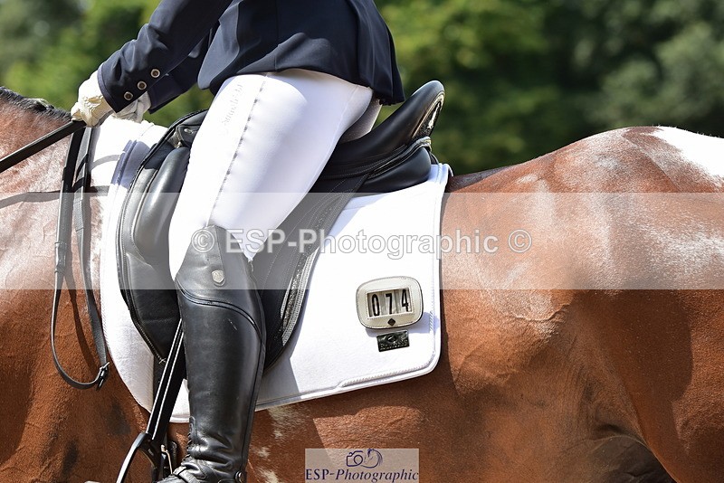 250719A-124922-05743 - 074-Victoria.Hamlyn-White-Langaller.Tarak