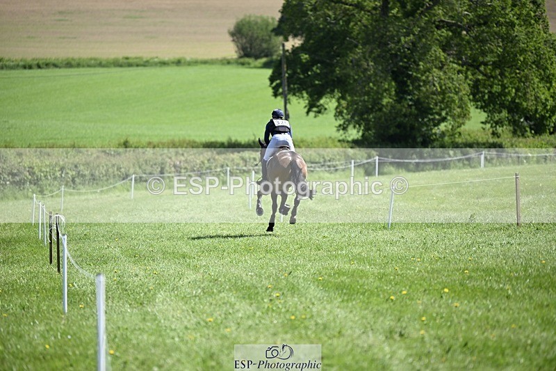 240525-105259-12372 - 320-CARPO_VIVENDI-Jack_Pinkney