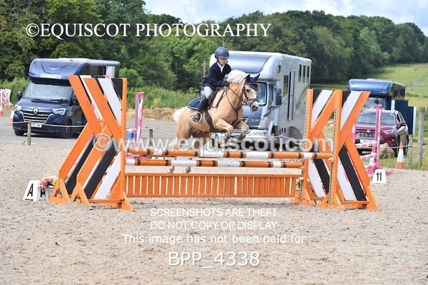BPP_4338 - CLASS 19 SUN Springboard 128cm/ 138cm Restricted Handicap