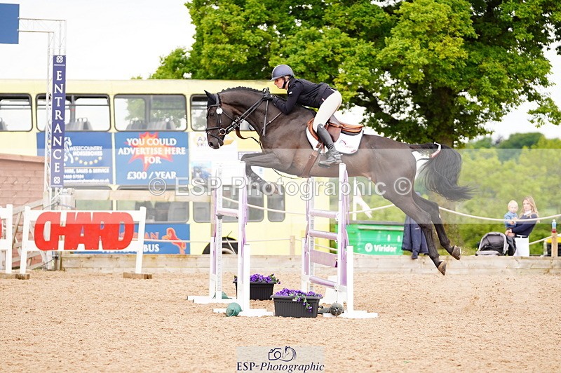 240524A-131130-03786 - Cls 16 Snr 1.20m Open