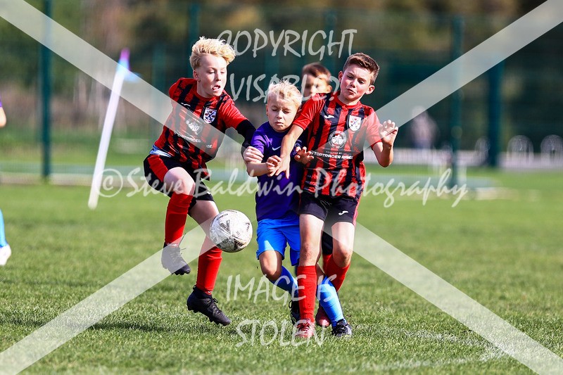 1DX30132 - 2025-10-05 FC Abbey Meads U11 Blue V St Andrews FC U11 Cardinals