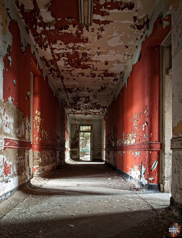 Abandoned Greystone Park Psychiatric Center | The Color of Violence - Greystone Park Psychiatric Center