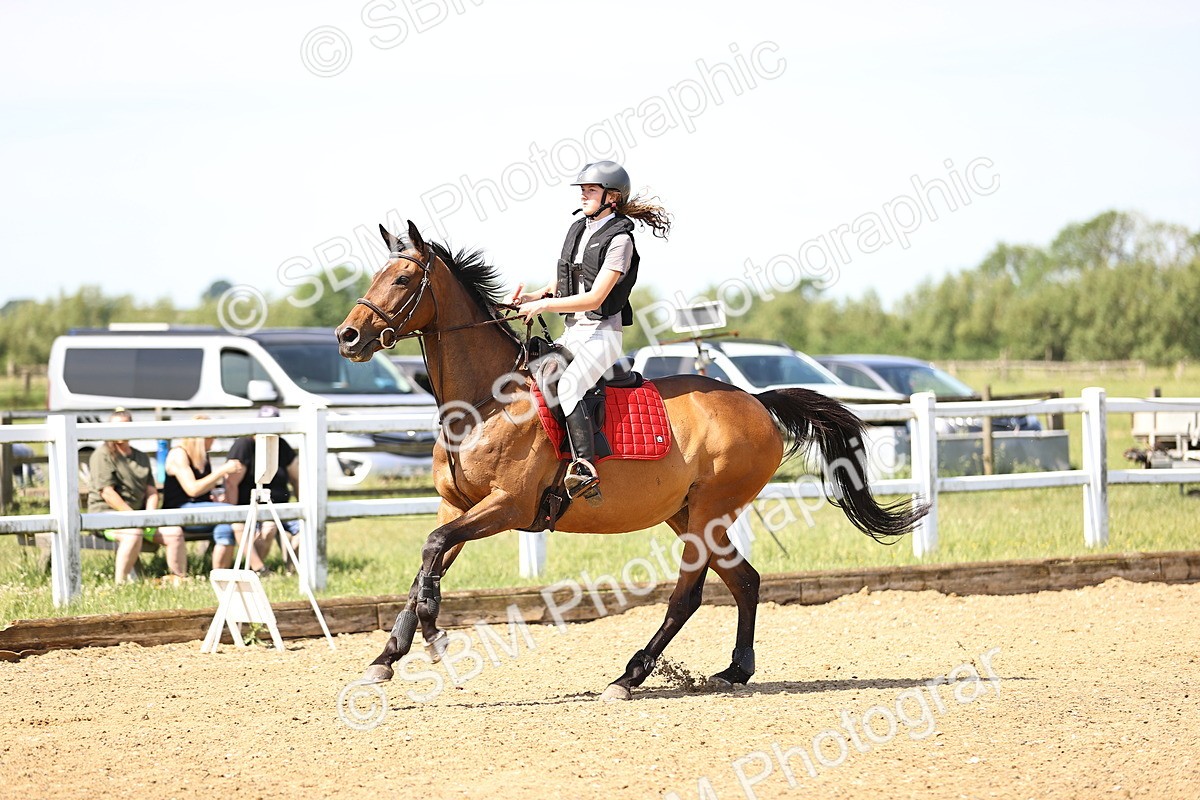 SBM_003634