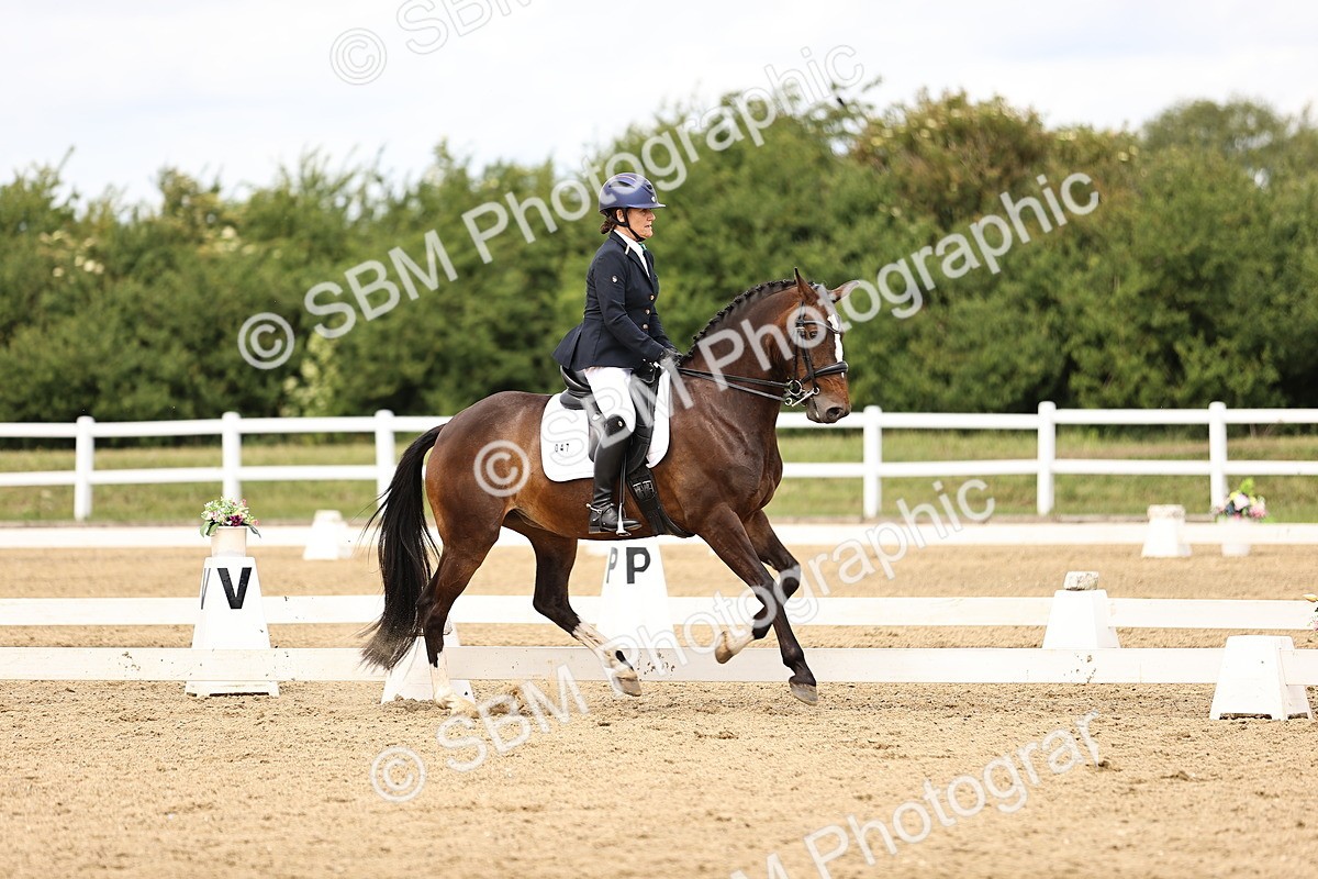 SBM_010386 - Class 8b - Medium 6 - 12.53-14.11