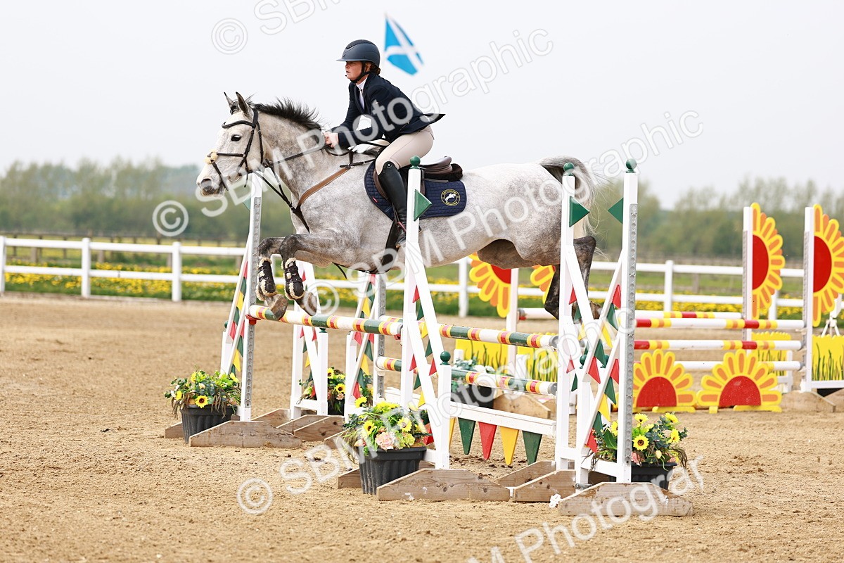  - Class 17 - Senior 1.05m