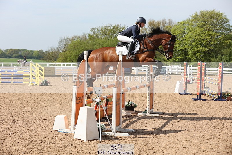 240510A-104011-05833 - Cls 14 Discovery and 1m Open