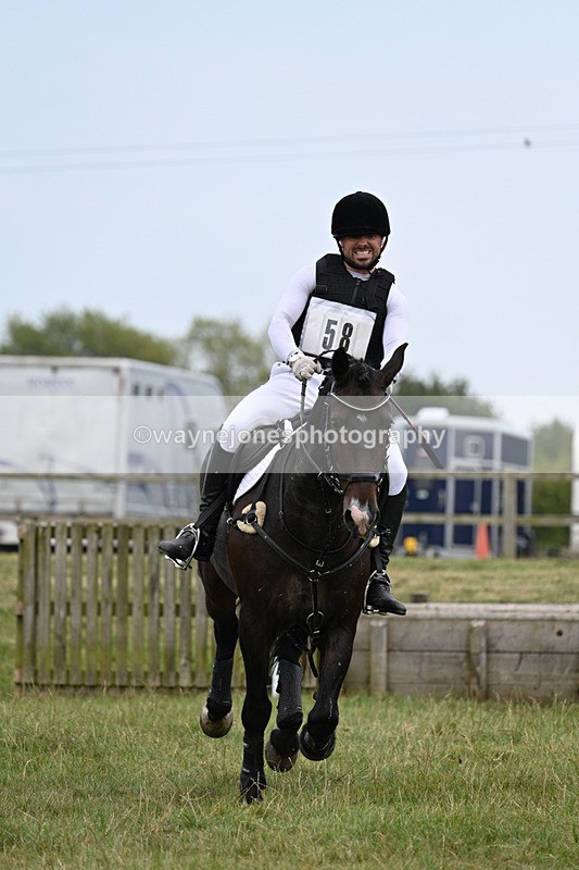 WJ7_8908 - 80cm XC Time 16:24 to 16:31