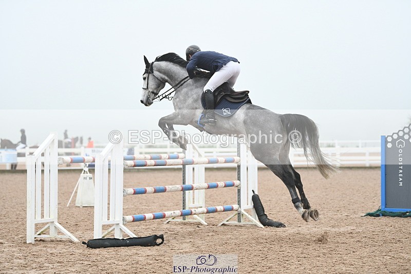 241103A-121828-07908 - SUN Cls 22 Blue Chip Performance Champ Q and Open