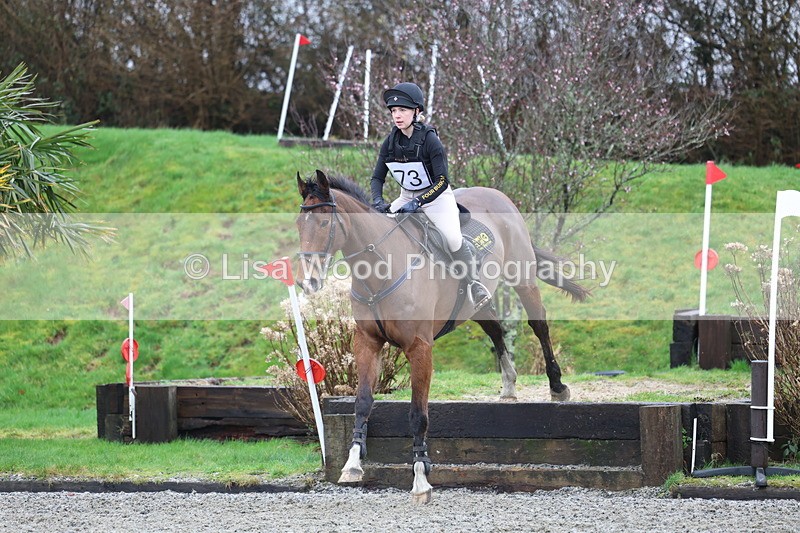 3E7A7140 - Class 2: 80cm Part 2