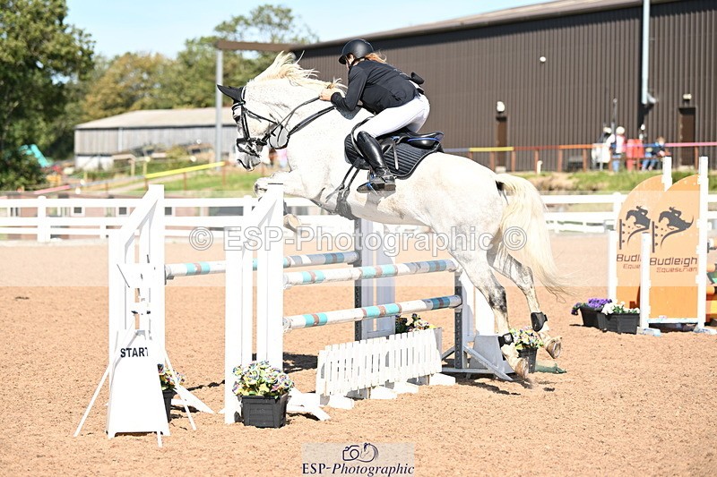 240914A-143052-07645 - Cls 24-S 1.05m Amateur Qualifier