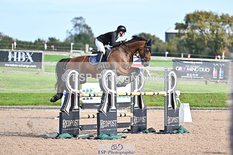 251001-150849-00528 - Cls 6 Foxhunter and 1.20m Open