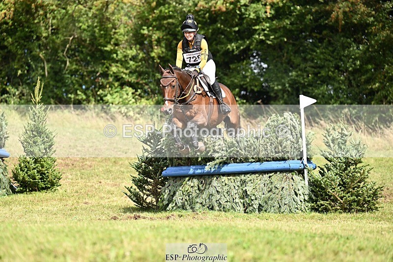 250831-151020-12111 - O-728-Aimee.Bickley