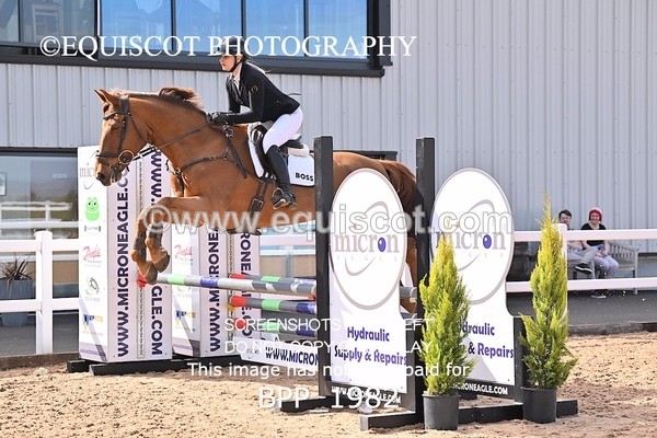 BPP_1982 - CLASS 3 - FRI - Senior British Novice/90cms Open