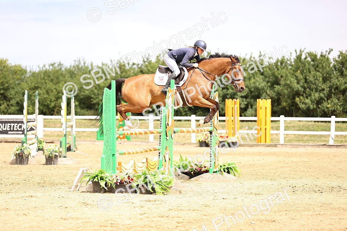SBM_003367 - Class 21 - Senior Newcomers - 1.10m