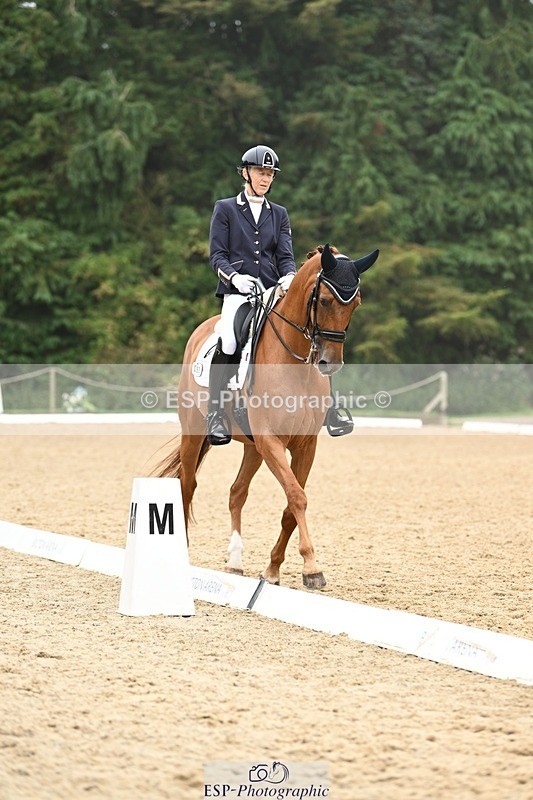 240811-114226-05579 - 253-Pauline.Jaggs-Emilio.Onneke