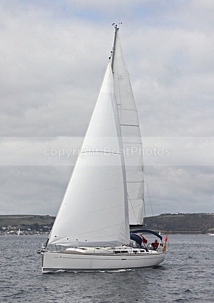 090926 SIMUNYE IMG_8394 - Sailboats - monohull
